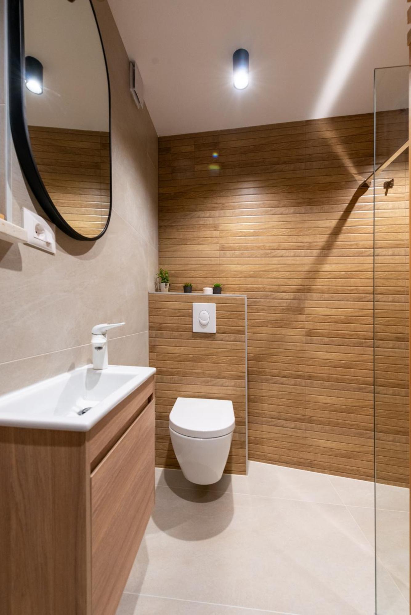Apartman Noa คาสตาฟ ภายนอก รูปภาพ